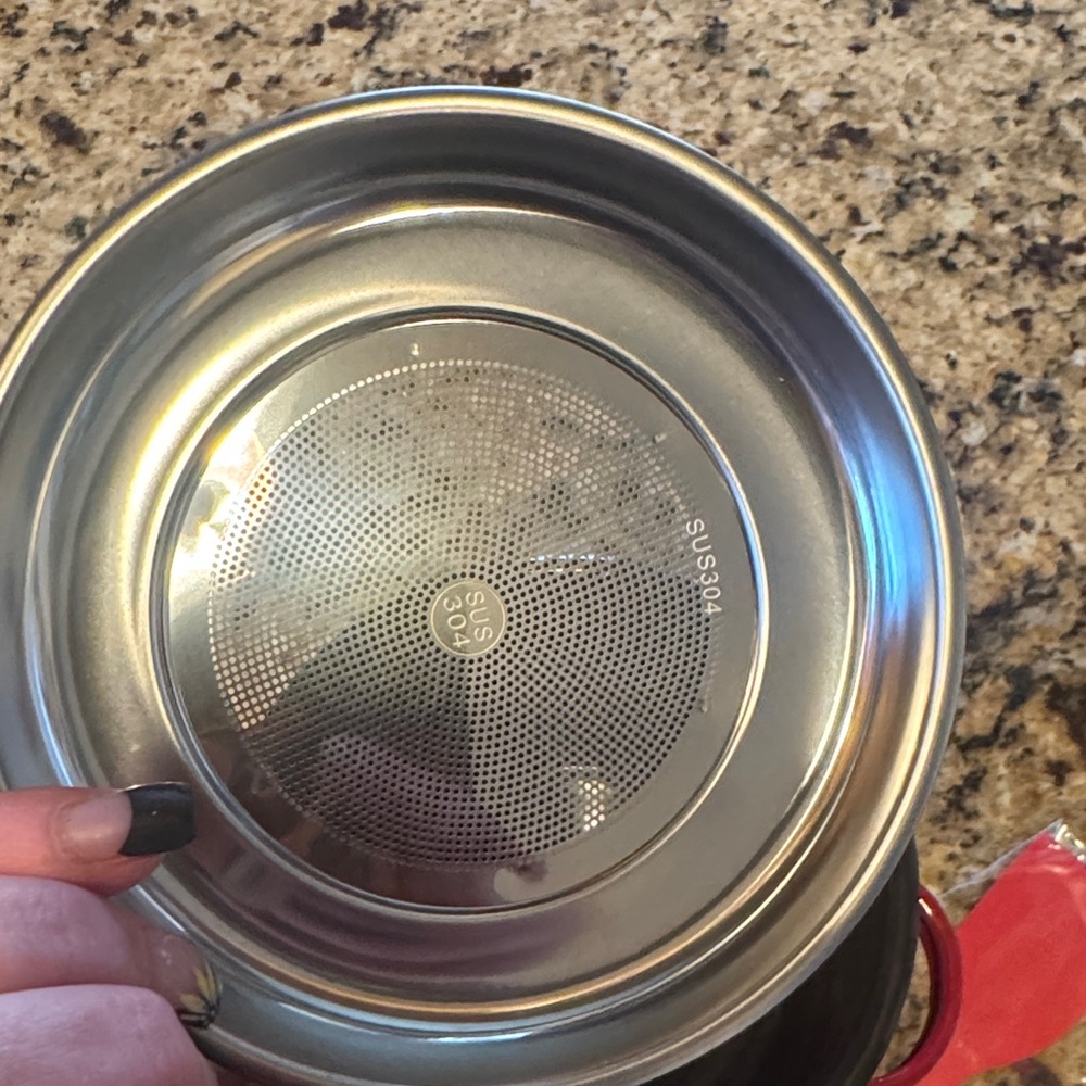 Red 'Bacon Grease' Vintage Storage Canister with Lid - Picture 4 of 4